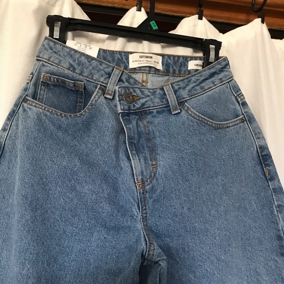 Cotton On Asymmetric Jeans - Picture 3 of 9